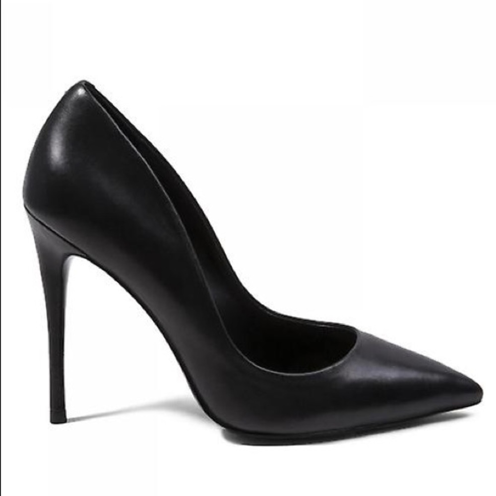 🔥SALE🆕Steve Madden Daisie Black Leather Pumps